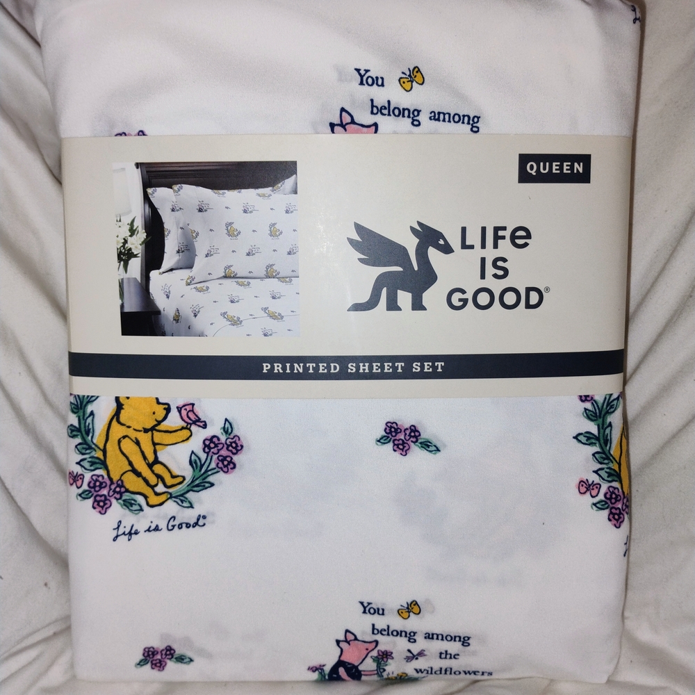 DisneyLife Is Good Queen Printed Sheet Set - White with Classic Winnie The Pooh.